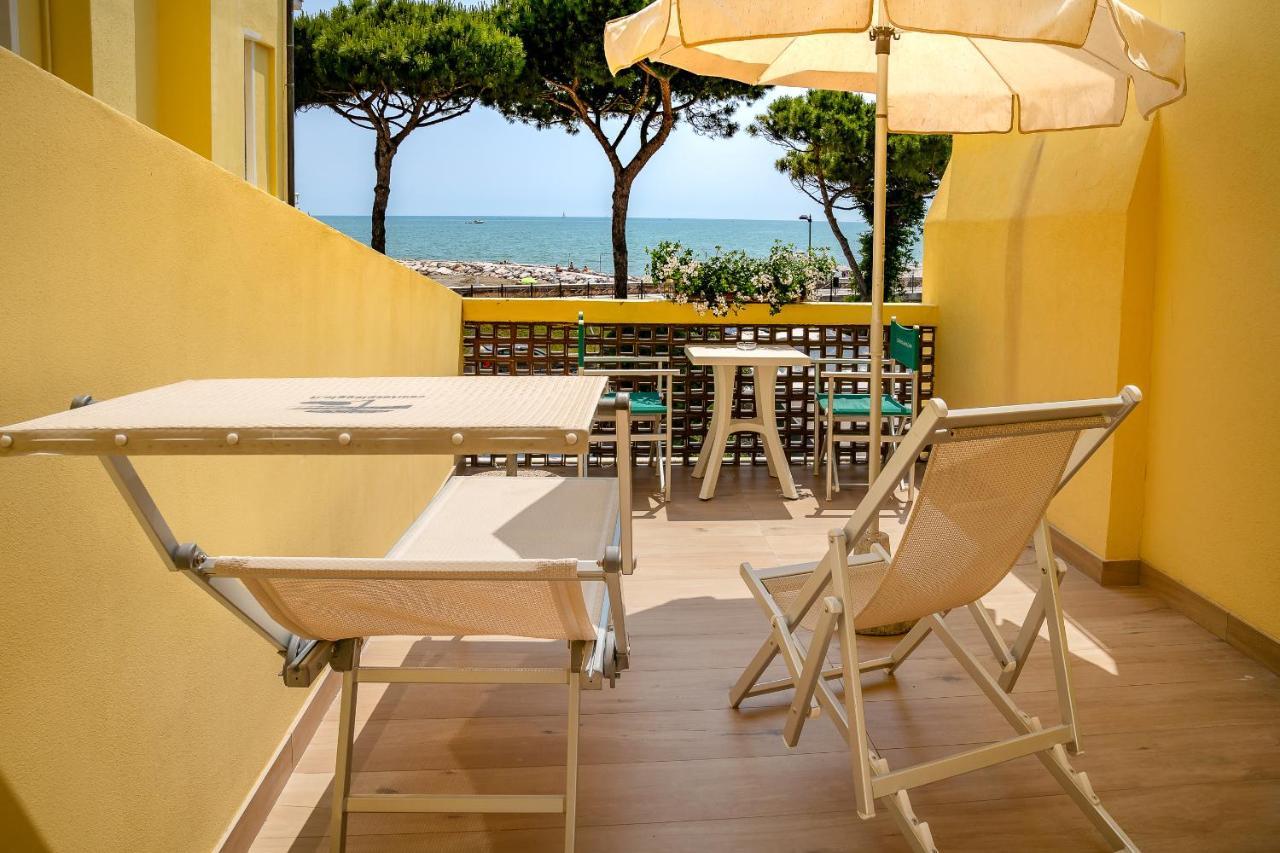 Hotel Le Lampare Caorle Eksteriør billede