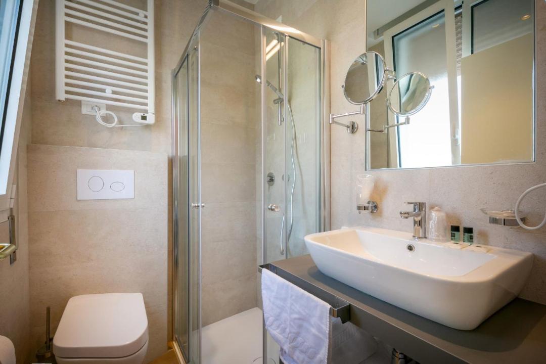 Hotel Le Lampare Caorle Eksteriør billede