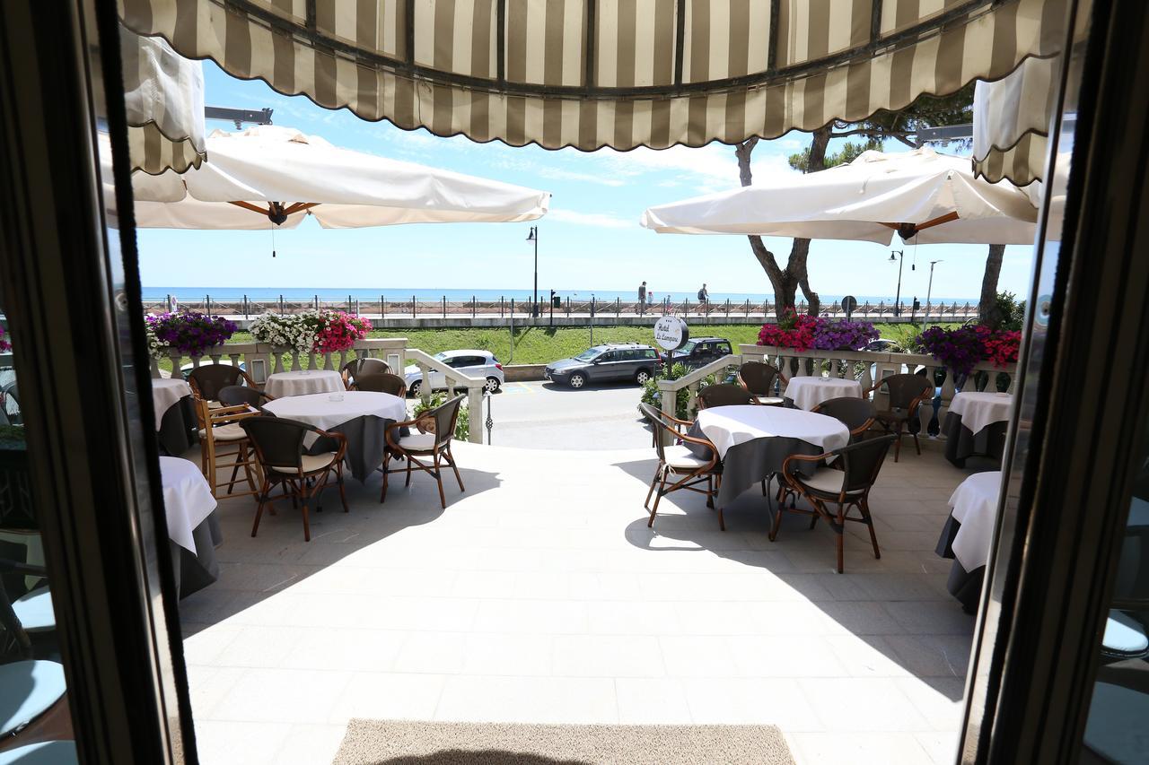 Hotel Le Lampare Caorle Eksteriør billede