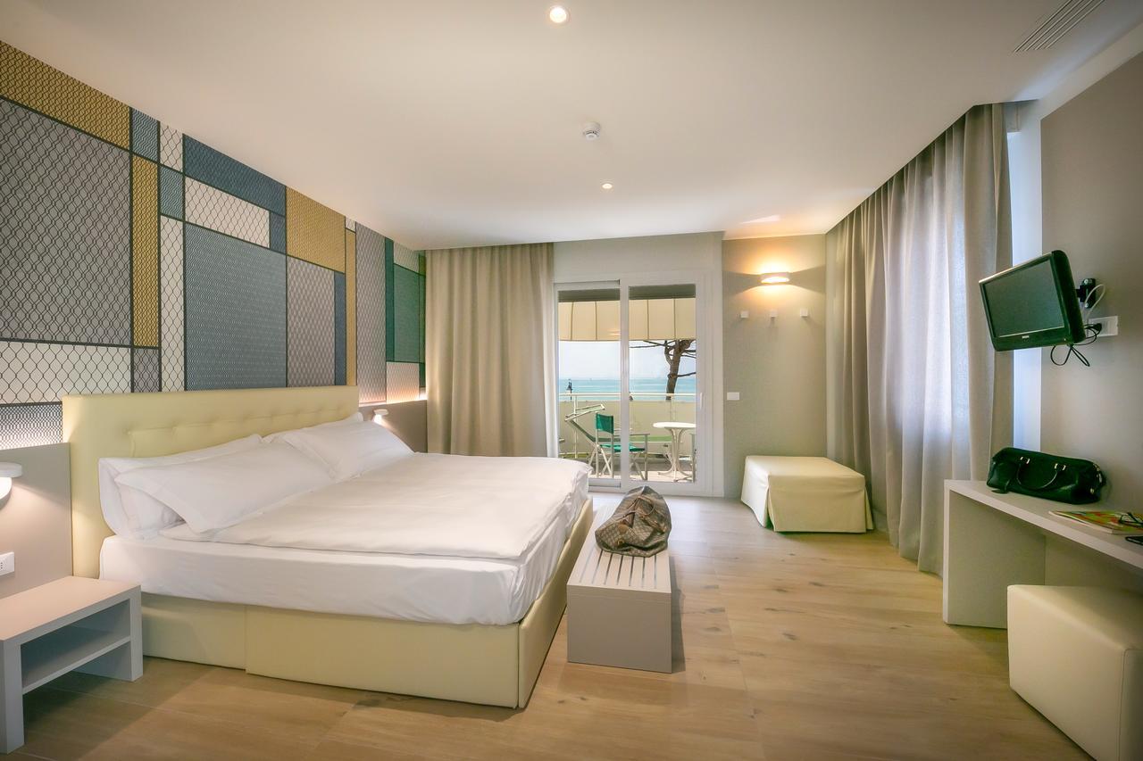 Hotel Le Lampare Caorle Eksteriør billede