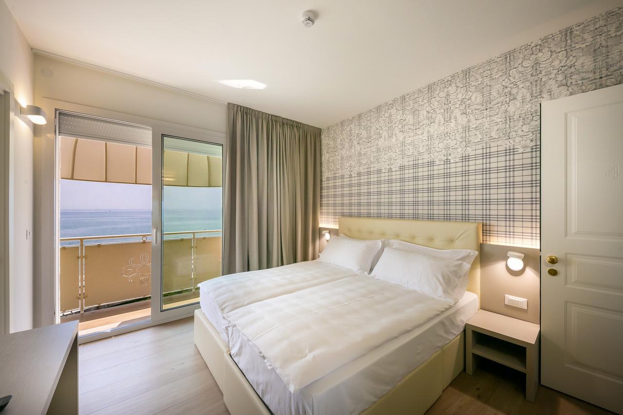 Hotel Le Lampare Caorle Eksteriør billede