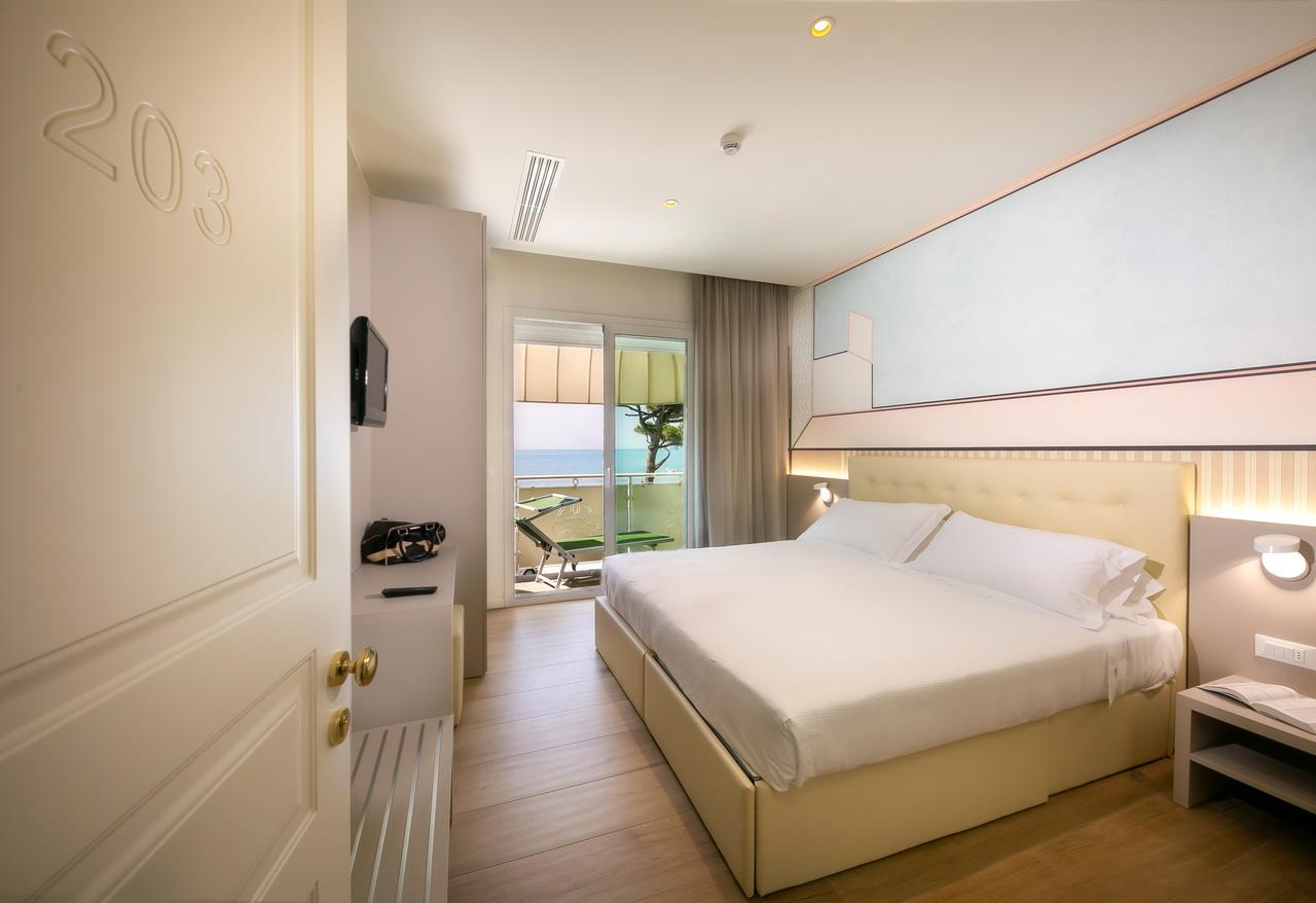 Hotel Le Lampare Caorle Eksteriør billede
