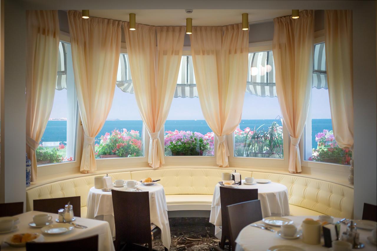 Hotel Le Lampare Caorle Eksteriør billede